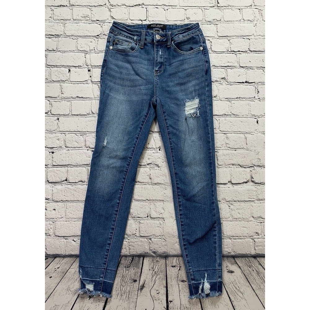 Judy Blue Women’s Size 3/26 Skinny Fit Distressed Blue Denim Jeans Raw Hem